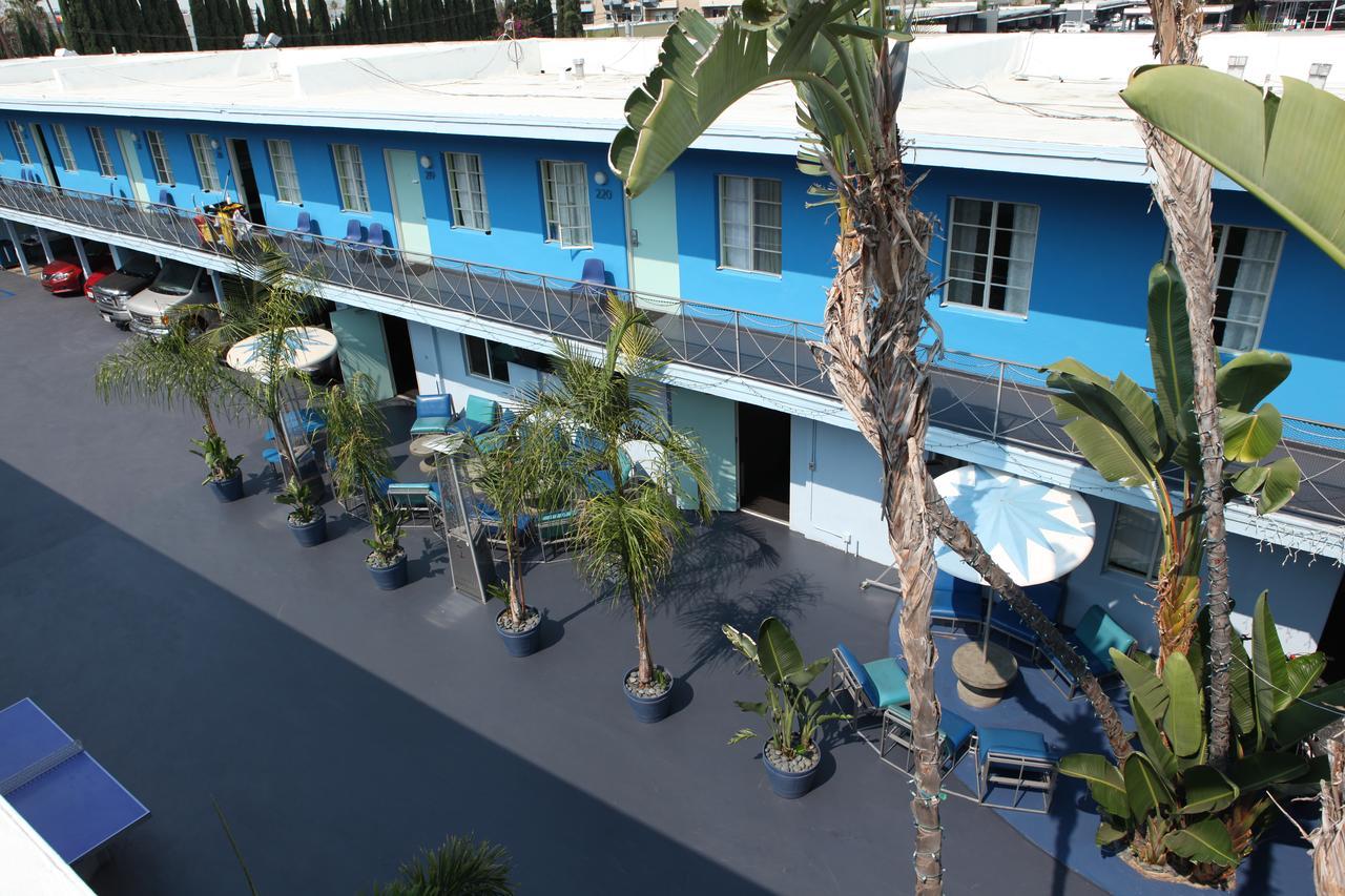 Banana Bungalow Hollywood Hotel & Hostel Лос-Анджелес Экстерьер фото